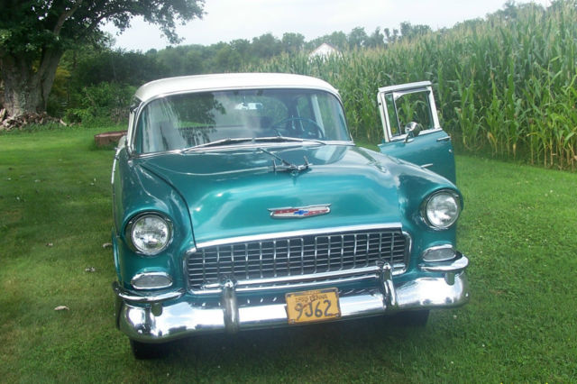 1955 Greene and Cream Chevrolet Bel Air/150/210
