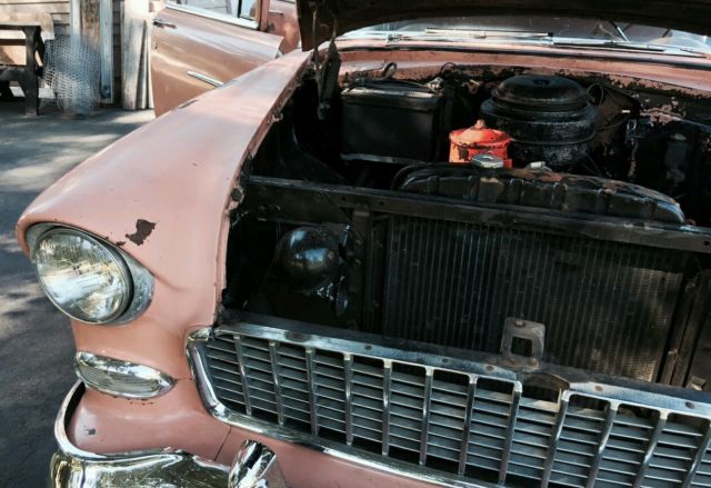 19550000 DIFFERANT Chevrolet Bel Air/150/210 Sedan