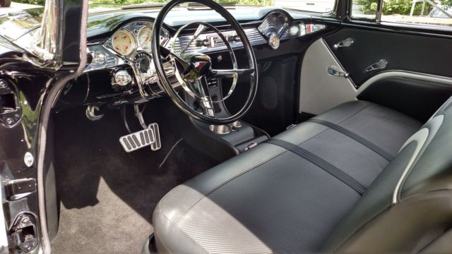 1955 Black/Silver Chevrolet Bel Air/150/210 Coupe