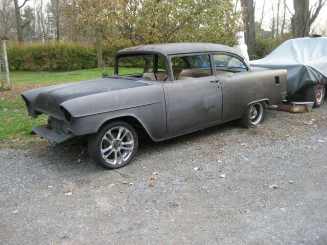 1955 Chevrolet Bel Air/150/210 Sedan