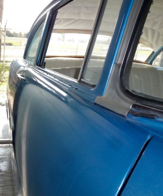1955 Blue Chevrolet Bel Air/150/210 Sedan