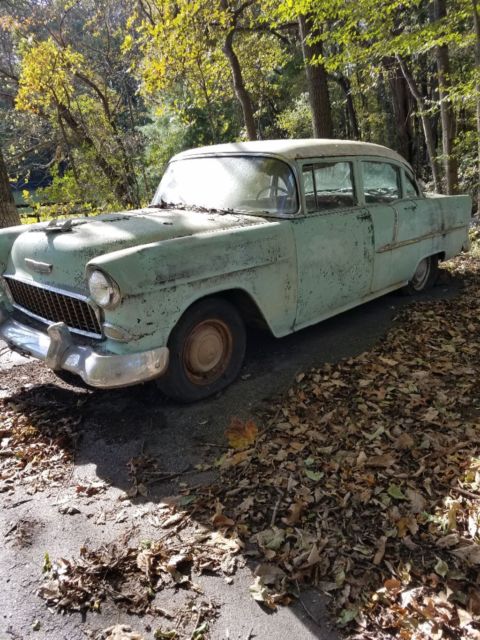 1955 Chevrolet Bel Air/150/210 Sedan