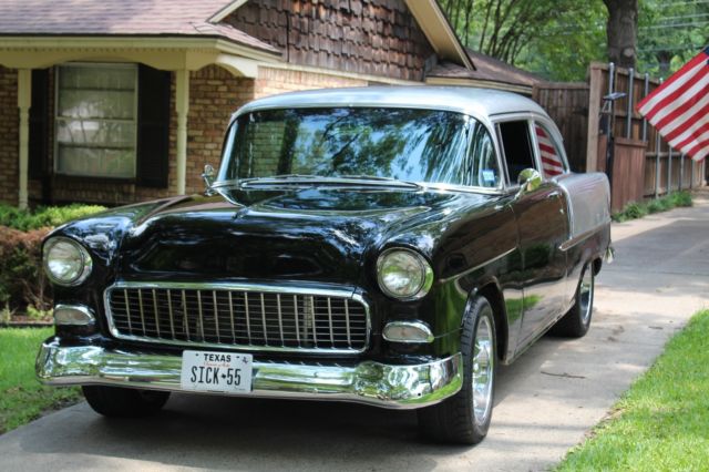 1955 BLACK/SILVER Chevrolet Bel Air/150/210 Sedan