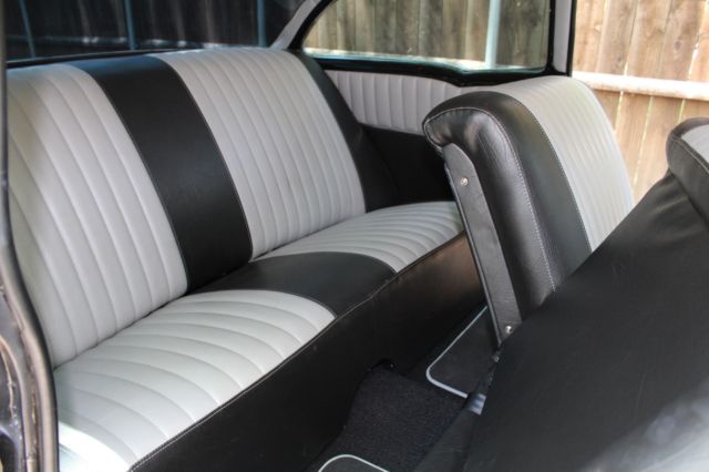 1955 BLACK/SILVER Chevrolet Bel Air/150/210 Sedan