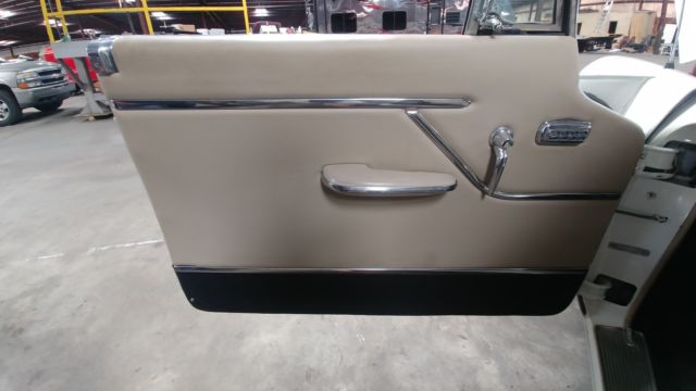 1955 WHITE Chrysler 300 Series COUPE