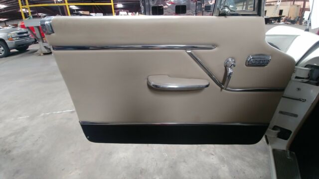 1955 WHITE Chrysler 300 Series COUPE