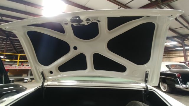 1955 WHITE Chrysler 300 Series COUPE