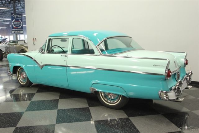 1955 Green Ford Fairlane