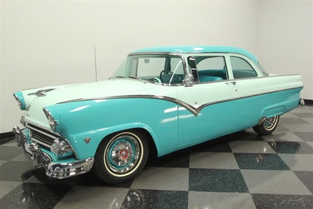 1955 Green Ford Fairlane
