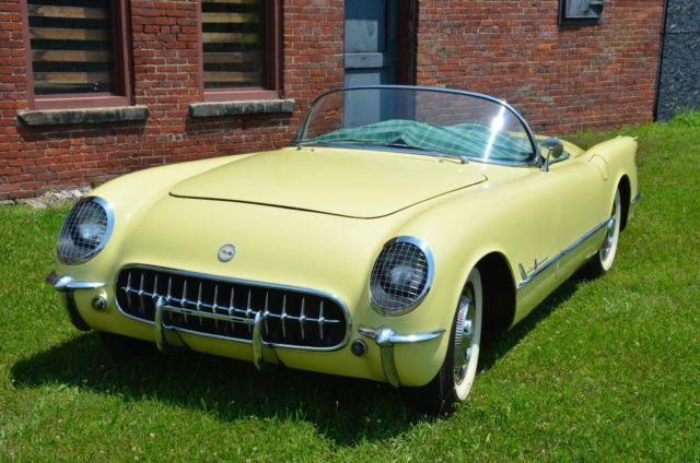 1955 Harvest Gold Chevrolet Corvette Roadster