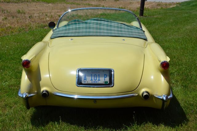 1955 Harvest Gold Chevrolet Corvette Roadster
