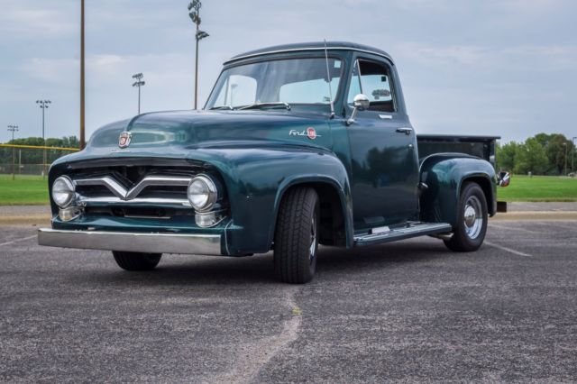 1955 Ford F-100