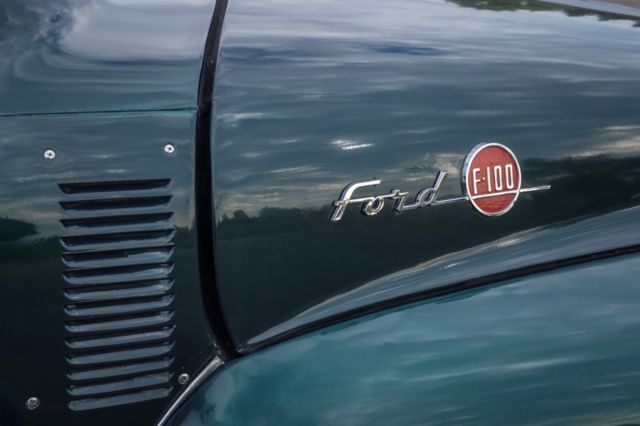 1955 Ford F-100