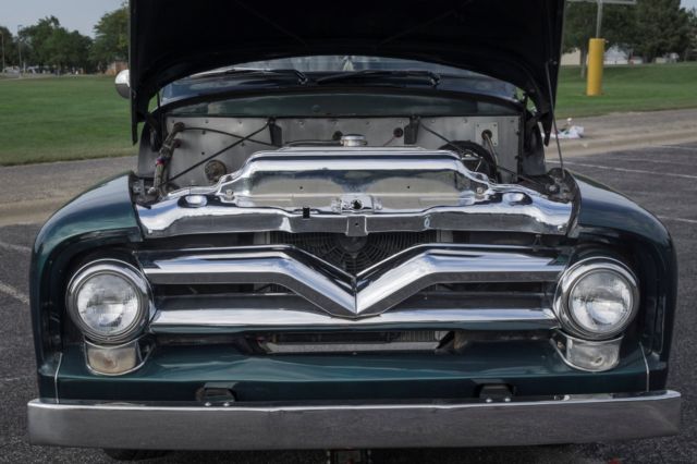 1955 Ford F-100