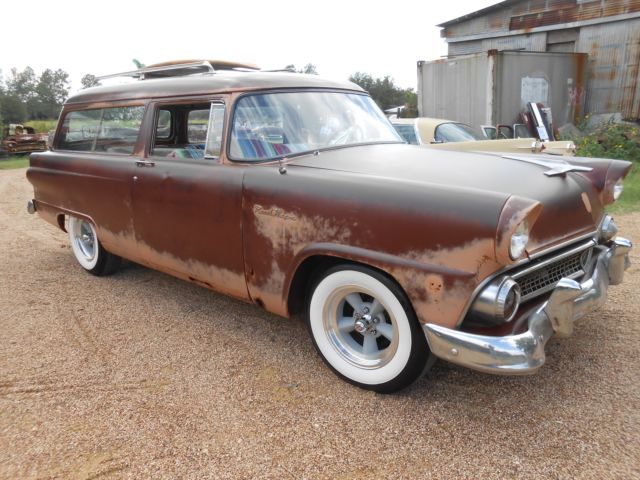 1955 PEACH Ford Ranch Wagon