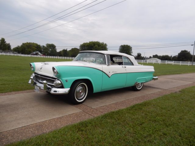 1955 Green Ford convertible Convertible