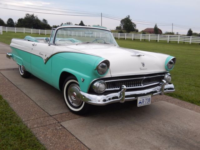 1955 Green Ford convertible Convertible