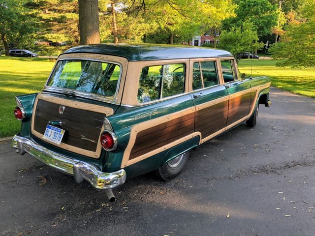 1955 Green Ford Crown Victoria Wagon