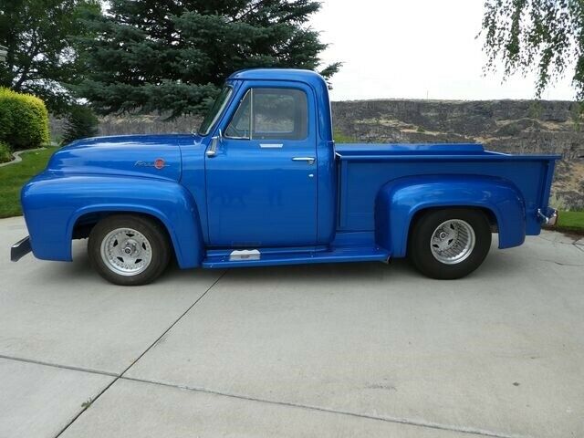 1955 Blue Ford F-100 --