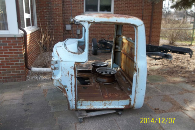 1955 Ford F-100 Standard Cab Pickup