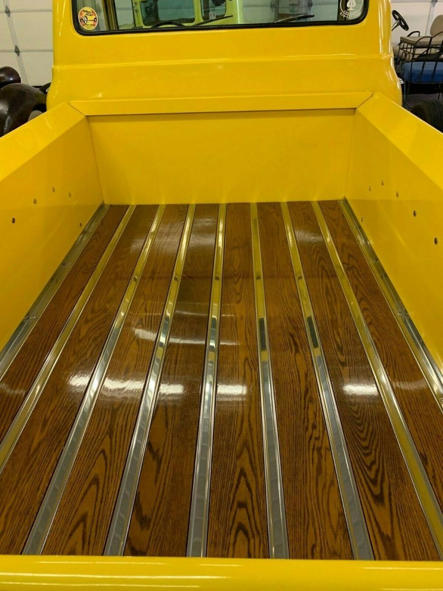 1955 Ford F-100 Standard Cab Pickup