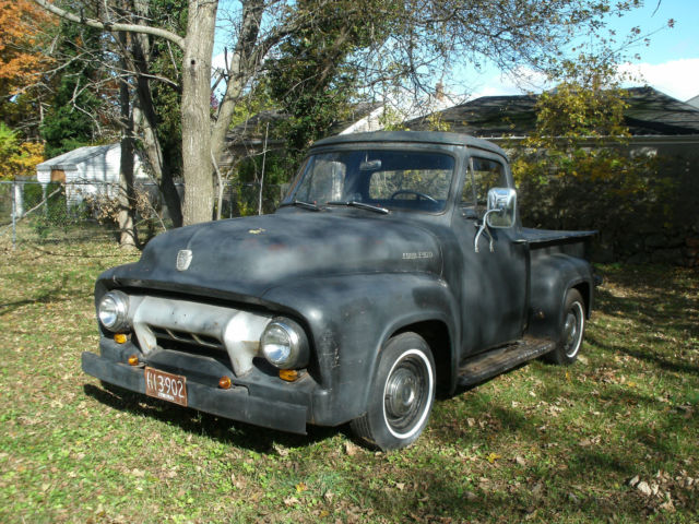1955 Ford F-100 Standard Cab Pickup