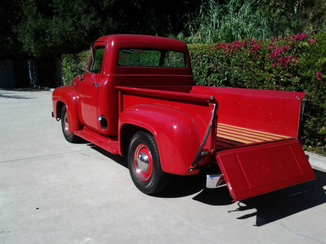 1955 Red Ford F-100 PICKUP
