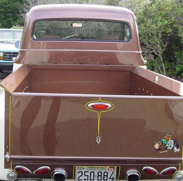 1955 cream/brown Ford F-100 shortbed