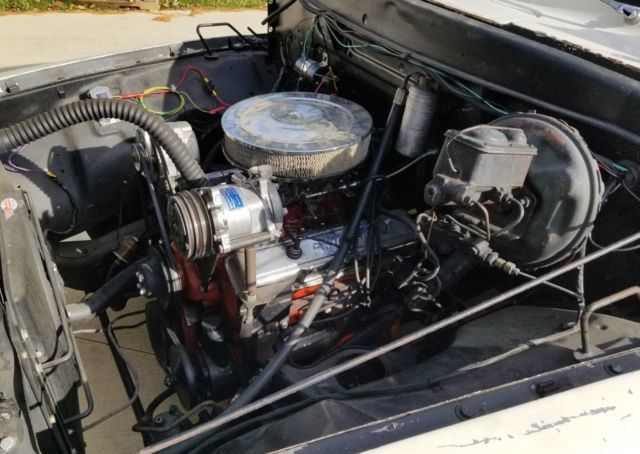 1955 off white Ford F-100 Standard Cab Pickup