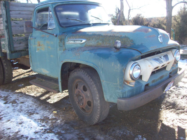 1954 Green Ford F-100 Standard Cab Pickup
