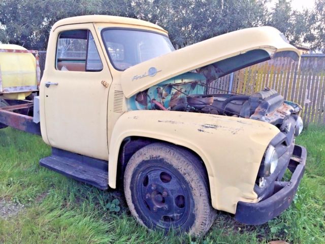1955 Yellow Ford F-100 Cab & Chassis
