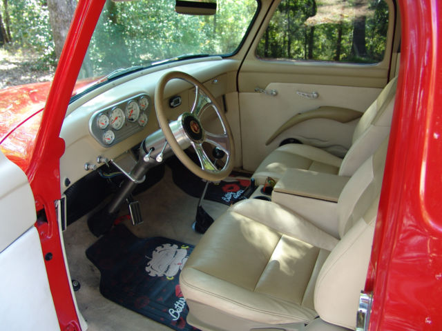1955 RED Ford F-100 Pick Up