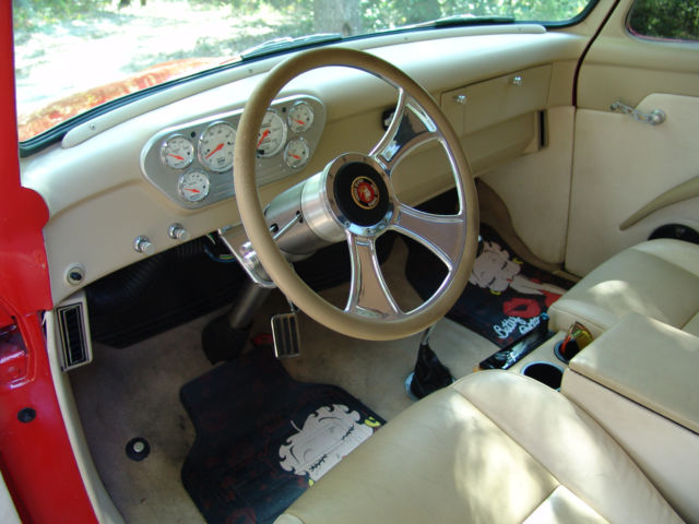 1955 RED Ford F-100 Pick Up