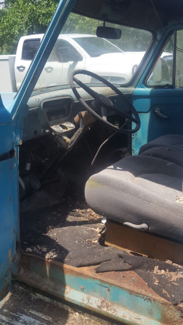 1955 Blue Ford F-350 truck