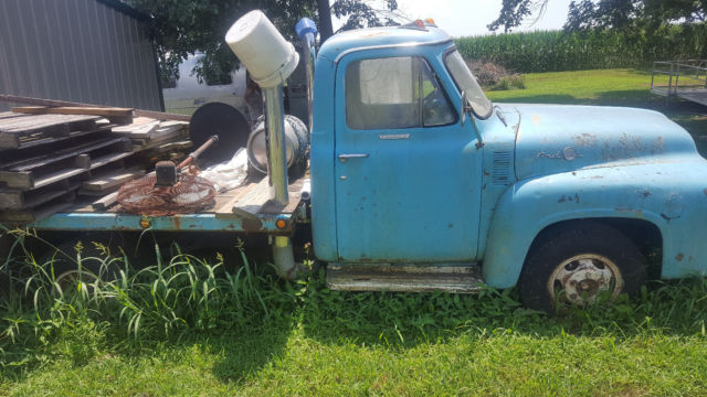 1955 Blue Ford F-350 truck