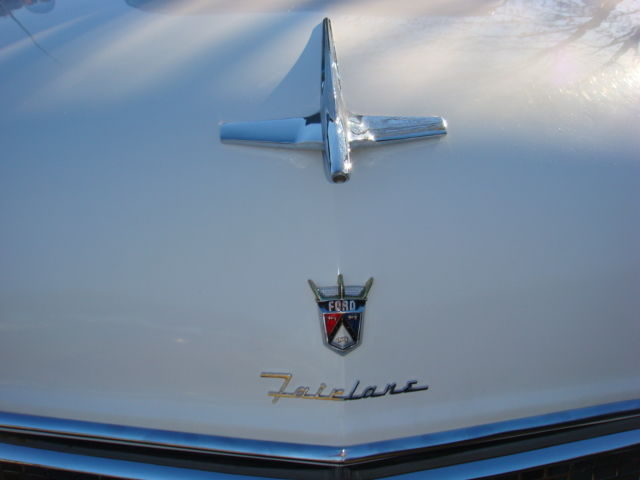 1955 Ford Fairlane