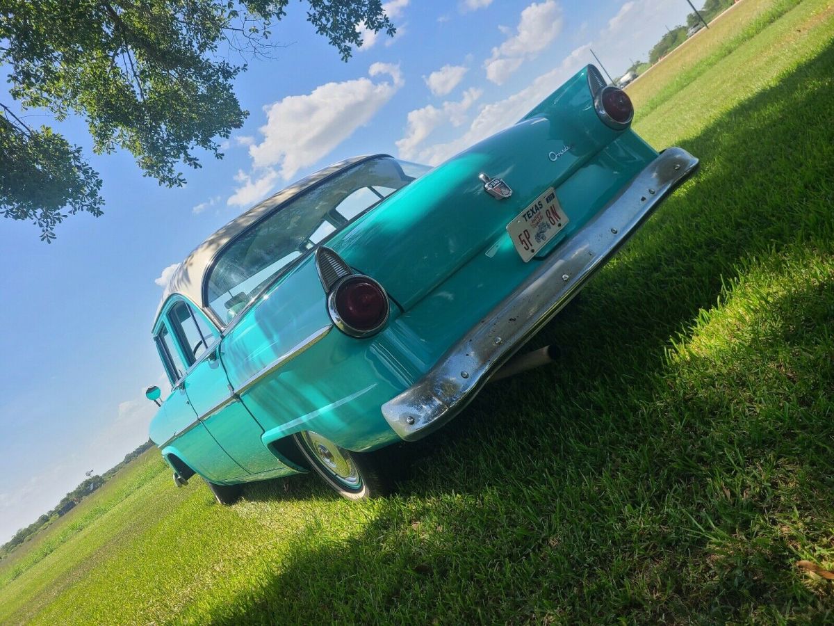 1955 Blue Ford sedan Sedan