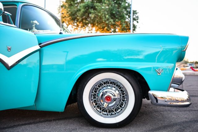 1955 turquoise Ford Fairlane