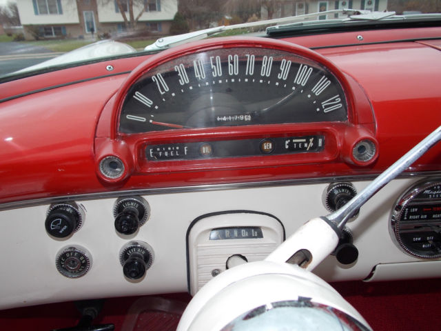 1955 Ford Victoria