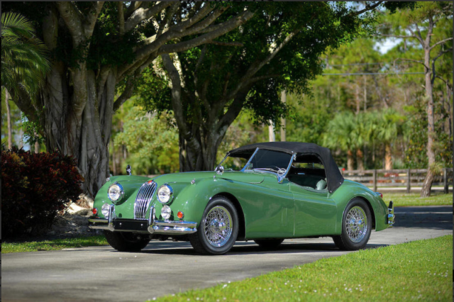 1955 Geen Jaguar XK Convertible