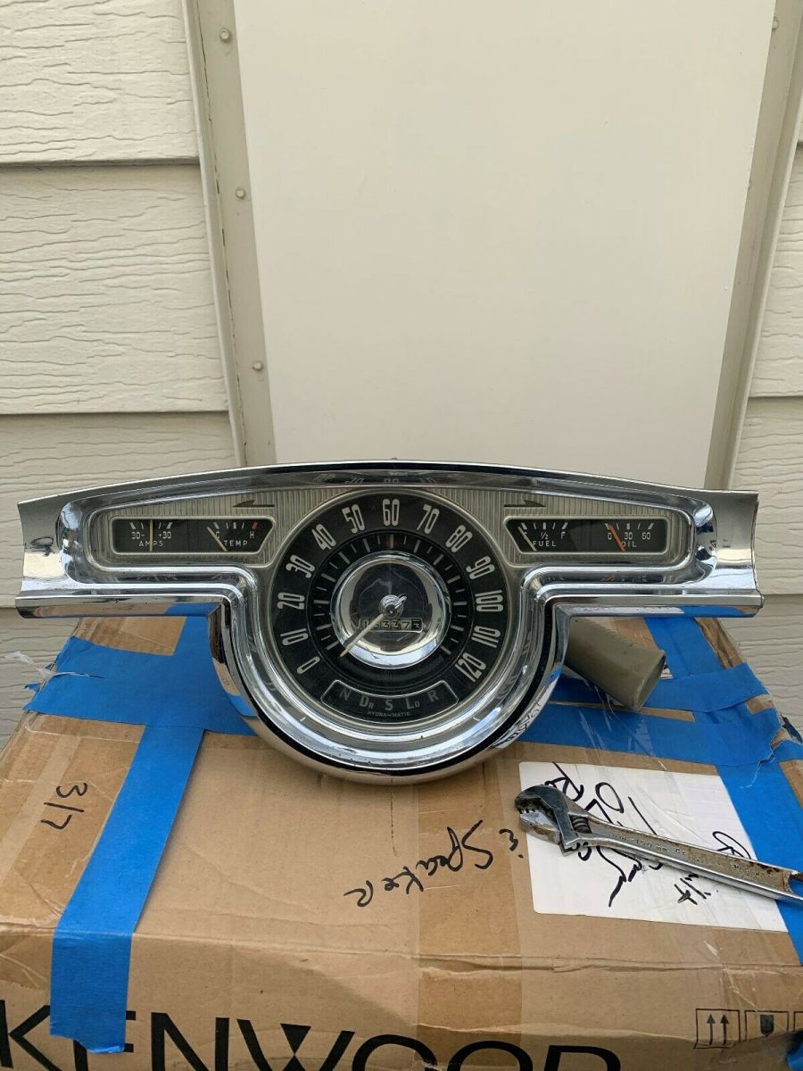 1955 turquise/white Oldsmobile Eighty-Eight 2 door hard top