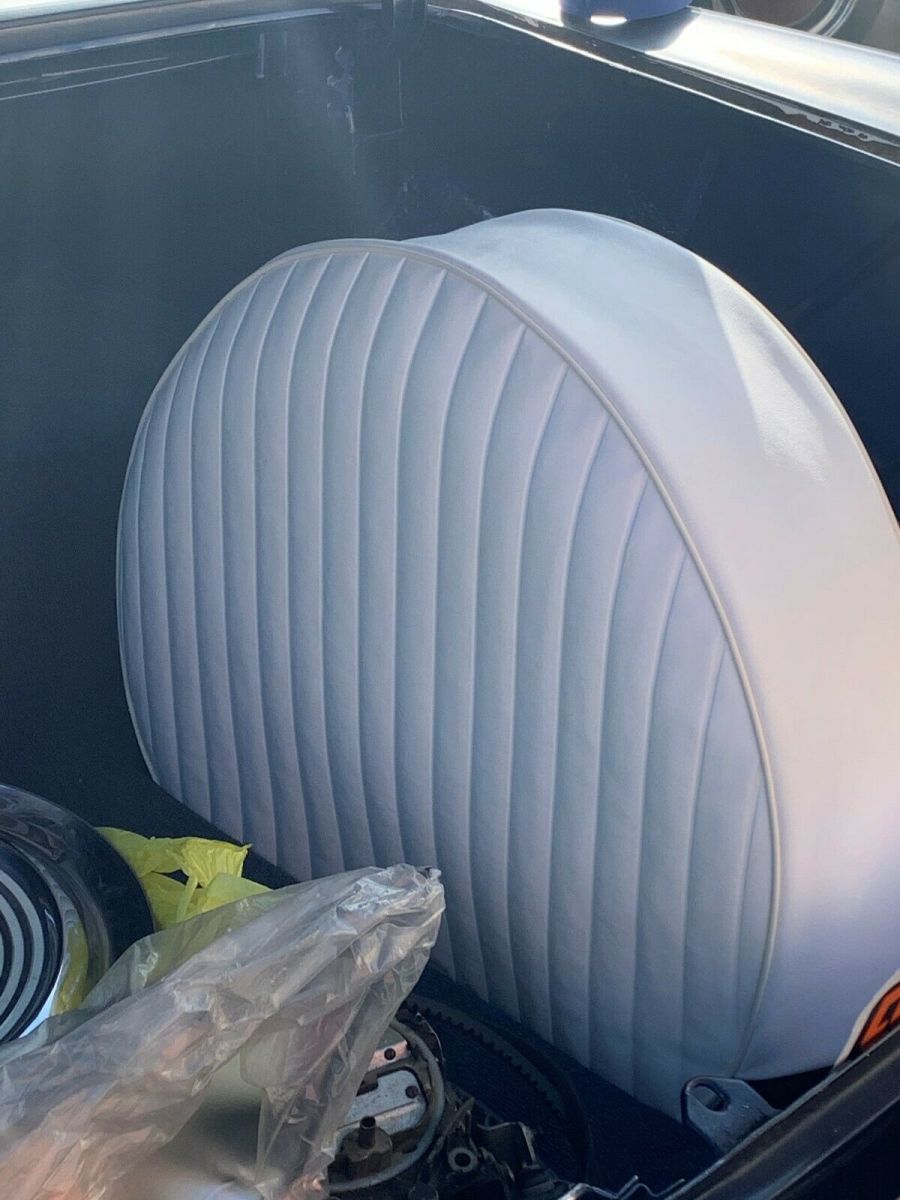 1955 turquise/white Oldsmobile Eighty-Eight 2 door hard top