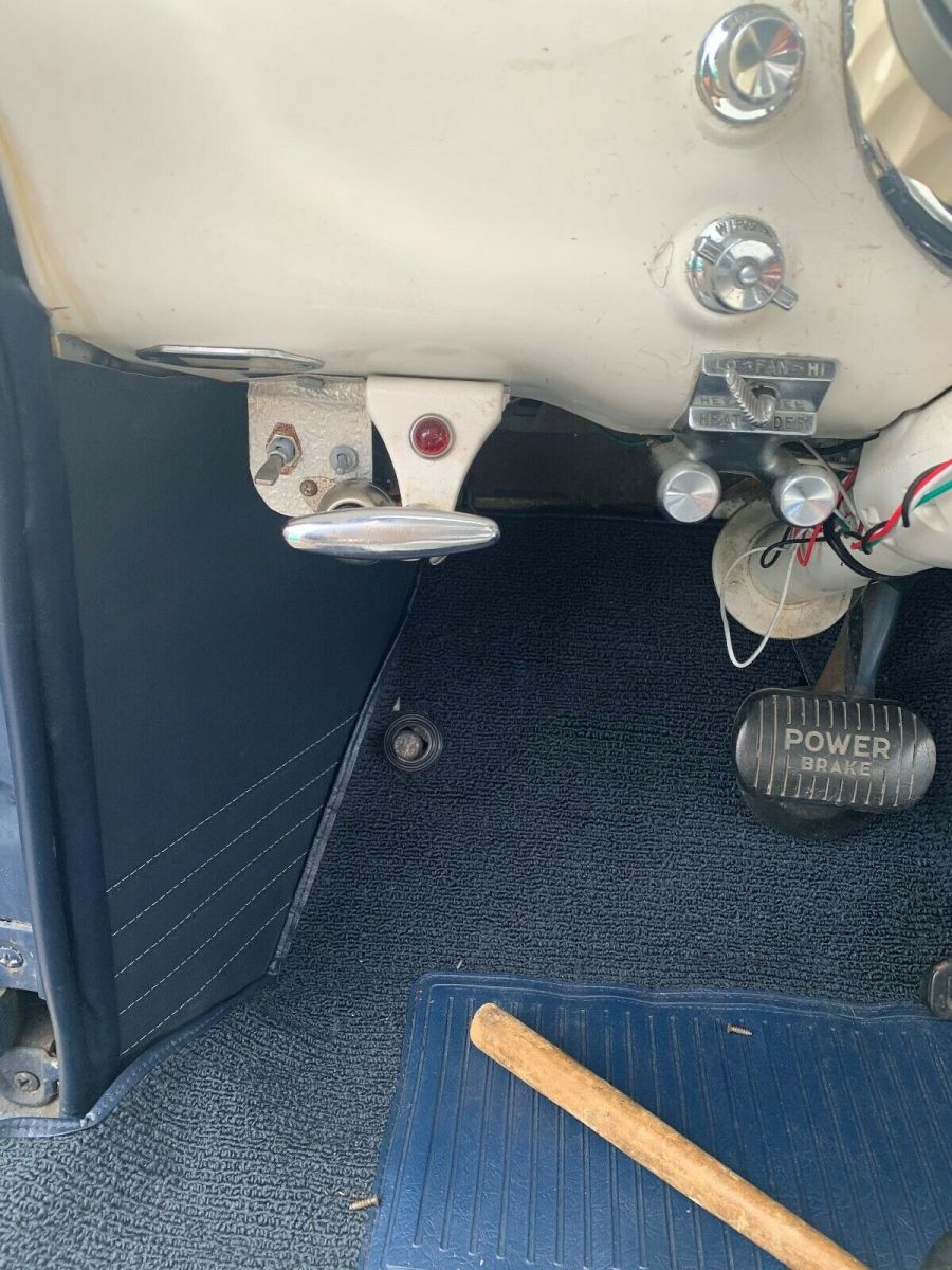 1955 turquise/white Oldsmobile Eighty-Eight 2 door hard top