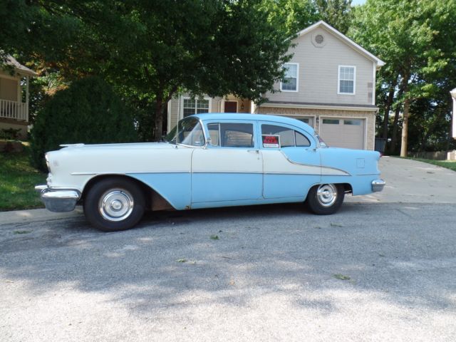 1955 Blue/White Oldsmobile Eighty-Eight