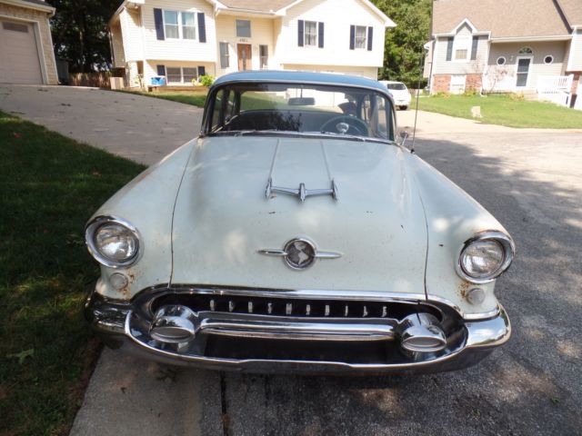 1955 Blue/White Oldsmobile Eighty-Eight