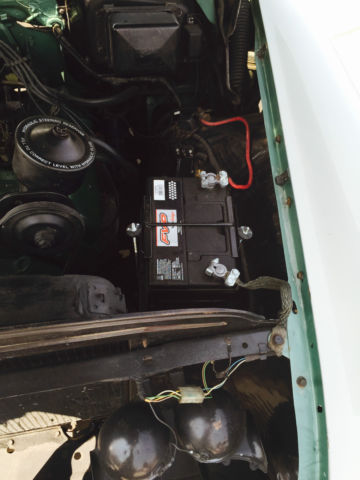 1955 Green Oldsmobile Ninety-Eight Sedan