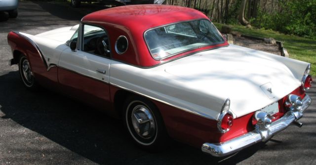 1982 Red/white Ford Thunderbird Convertible