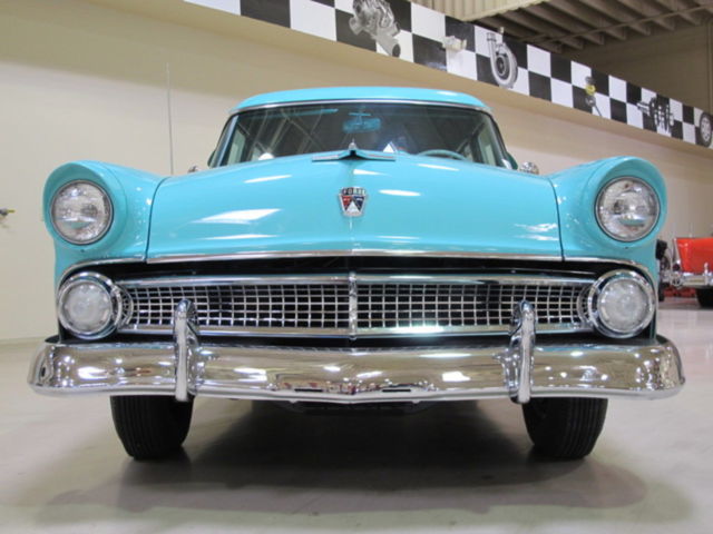 1955 Teal Ford Country Sedan