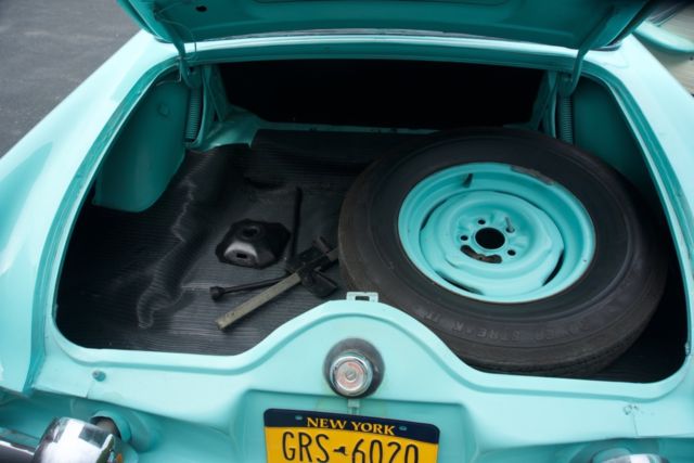 1955 Ford Thunderbird