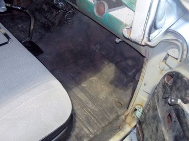 1955 primer Chevrolet Bel Air/150/210 2 Door Sedan